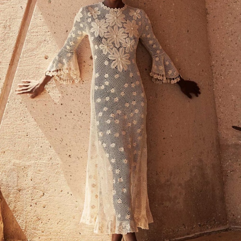 *** ISO CROCHET DOEN DRESS ***
